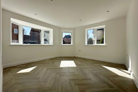 undefined, Bridge Street, Basildon SS15