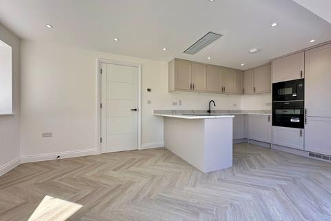 undefined, Bridge Street, Basildon SS15