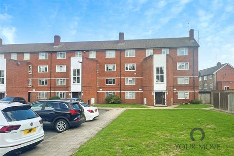 3 bedroom flat for sale, Cobham Close, Bromley BR2