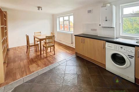 3 bedroom flat for sale, Cobham Close, Bromley BR2