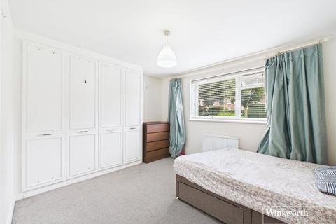 2 bedroom apartment for sale, Raffles House, Hendon NW4