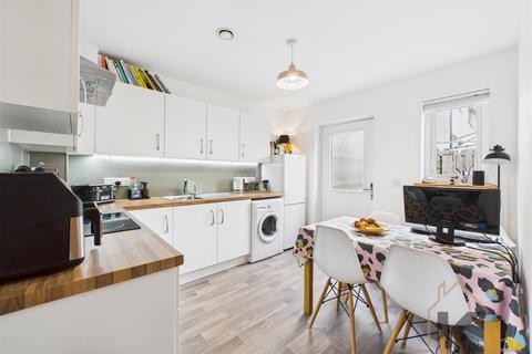 2 bedroom terraced house for sale, 15 Gold Drive, Kirkwall, KW15 1HH