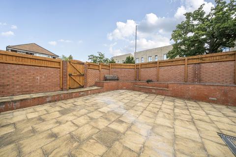 4 bedroom detached bungalow for sale, Hillside Gardens, Edgware, HA8