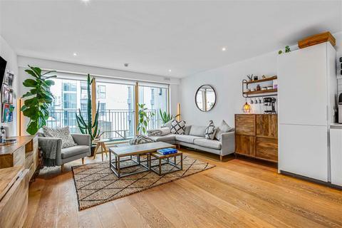 2 bedroom flat for sale, Hardwicks Square, SW18