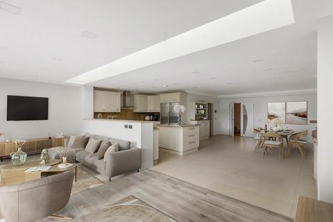 undefined, London W5