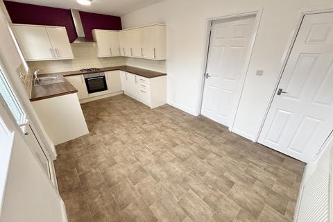 17 Avon Green, Fleetwood, FY7 7JE