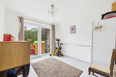 undefined, Glenhurst Grove, Keighley