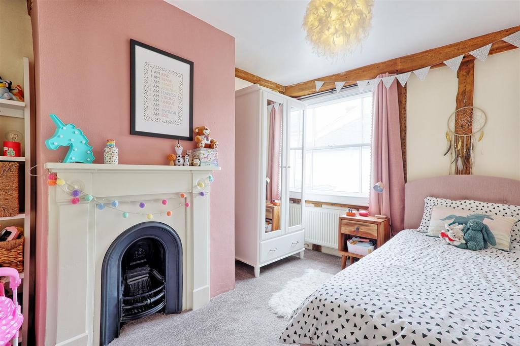IMG 4132 3 4 easy HDR-interior3.jpg