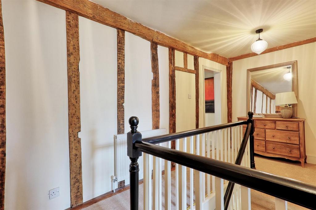 IMG 4129 30 31 easy HDR-interior3.jpg