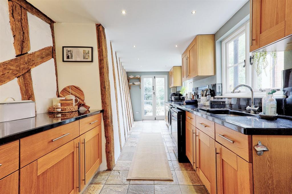 IMG 4114 5 6 easy HDR-interior3.jpg