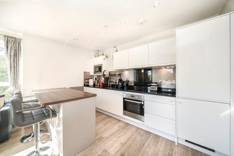 2 bedroom flat for sale, Bowen Drive, Charlton, London, SE7