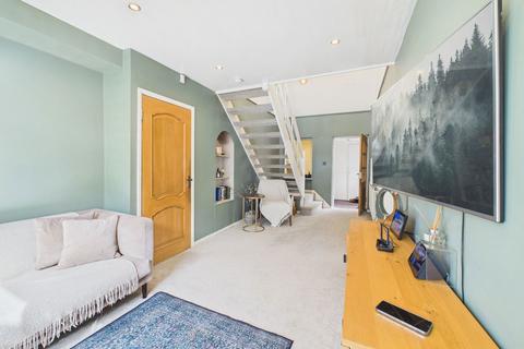 4 bedroom detached house for sale, Belleville Drive, Leicester LE2