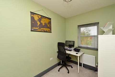 7 Autumn Close, Bradford, BD11 1EF