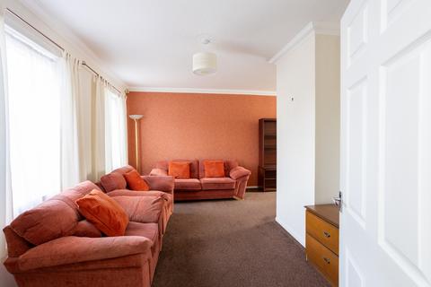undefined, Cleish Gardens, Kirkcaldy, KY2