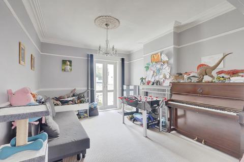 undefined, Linton Road, Southend-on-sea, SS3