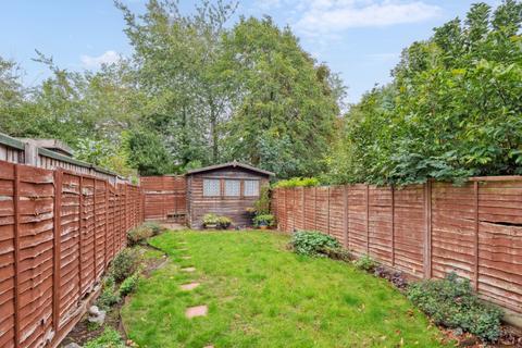 undefined, Dalewood, Welwyn Garden City, Hertfordshire, AL7 2JP