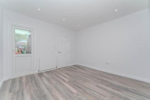 undefined, Vernon Road, Feltham TW13
