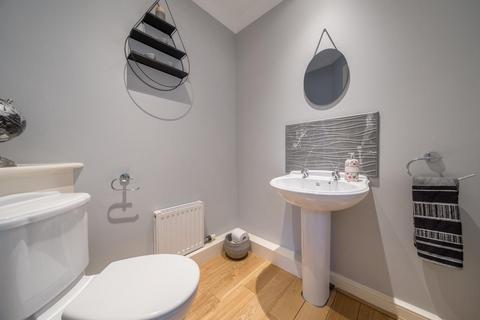 undefined, Hyde Lane, Whitminster GL2