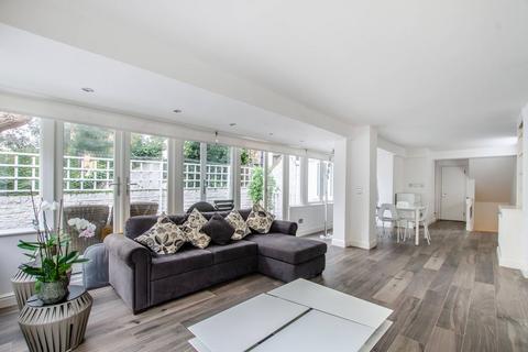 2 bedroom maisonette for sale, Longridge Road, Earls Court, London, SW5