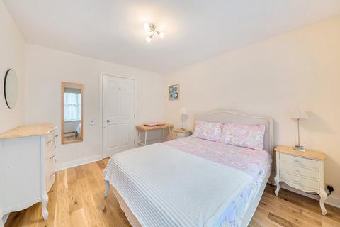 2 bedroom flat to rent, Bishops Bridge Road, Bayswater, London, W2
