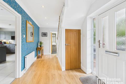 4 bedroom detached house for sale, Church Road, West Hanningfield