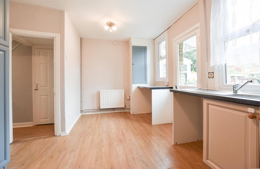 Kitchen..jpg