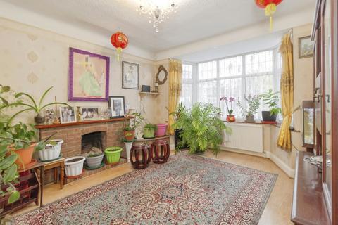 6 bedroom detached house for sale, Ainsdale Road, Leicestershire LE3