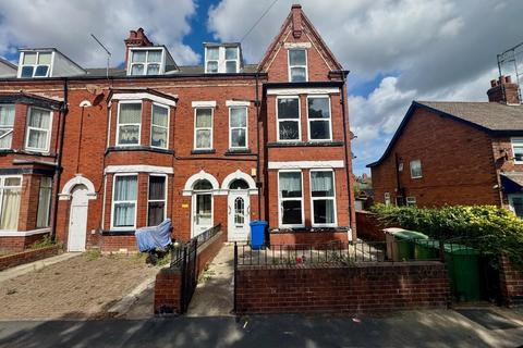 undefined, 6 Bed End-Terraced House, Horsforth Avenue, Bridlington, YO15 3DF