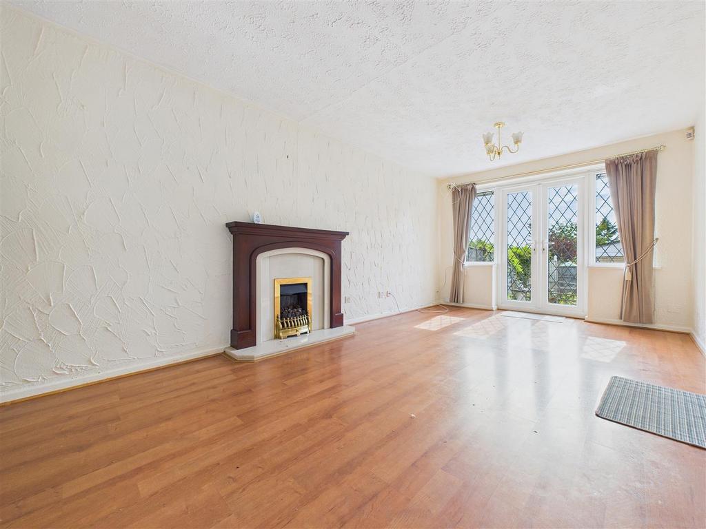 CAM02453 G0-PR0167-STILL006.jpg