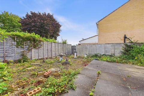 2 bedroom semi-detached bungalow for sale, Lansdowne Way, Rugeley