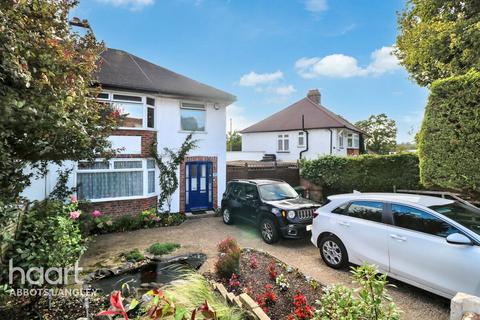 3 bedroom semi-detached house for sale, Gallows Hill, Kings Langley