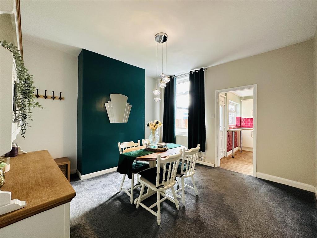 Dining  room.jpg