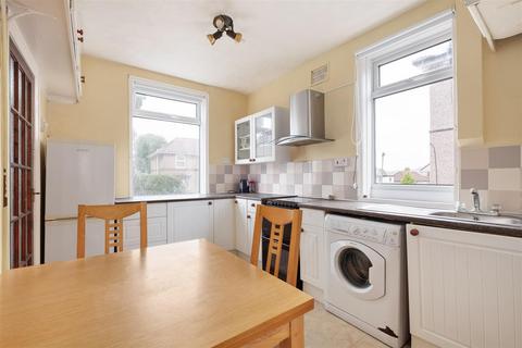 Cox Road, Wisewood S6