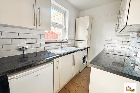 undefined, Whitney Avenue, Redbridge, Essex, IG4