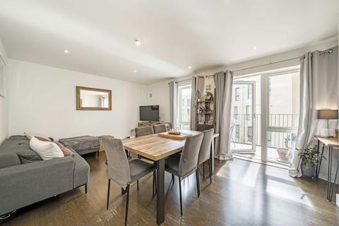 2 bedroom flat for sale, Freda Street, London SE16