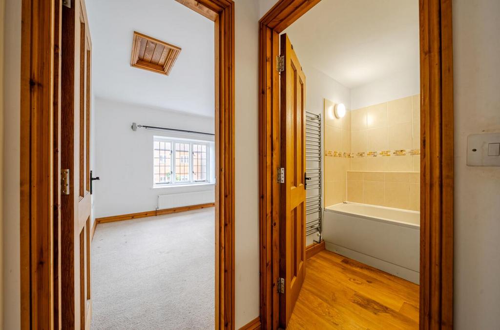 1348066-26-68c068e94ea2e.jpg