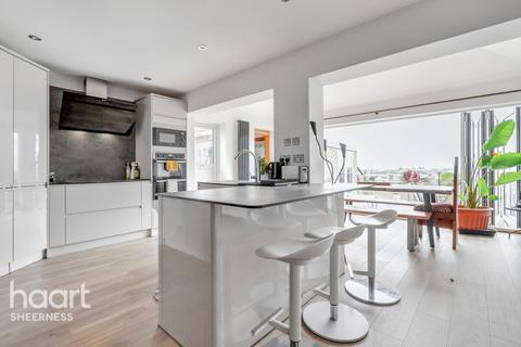 2 bedroom semi-detached bungalow for sale, Knoll Way, Warden Bay