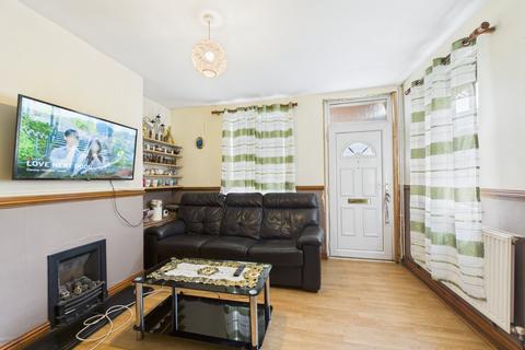 2 bedroom end of terrace house for sale, Painswick Road, Gloucester, Gloucestershire, GL4