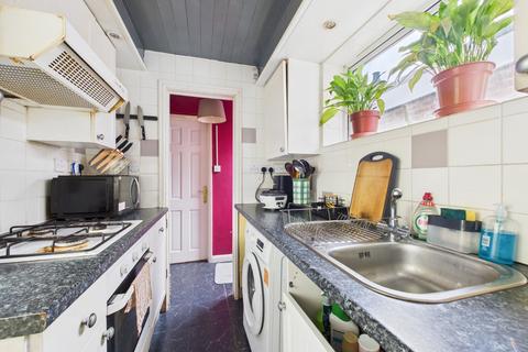 2 bedroom end of terrace house for sale, Painswick Road, Gloucester, Gloucestershire, GL4