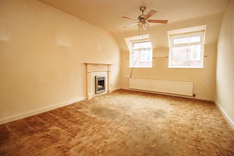2 bedroom apartment for sale, Queen Street, Filey YO14