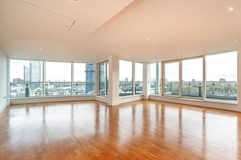 3 bedroom flat to rent, The Boulevard, London SW6