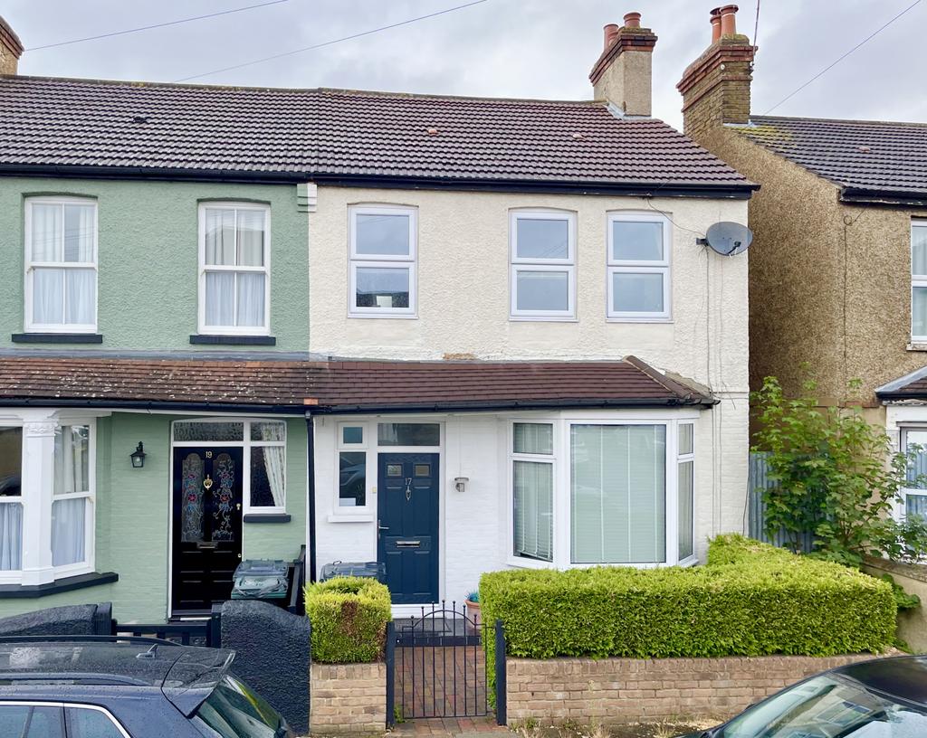 3 bed end terrace for sale Rochester Road, Dartfo