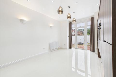 undefined, St Leonards Road, Richmond Upon Thames