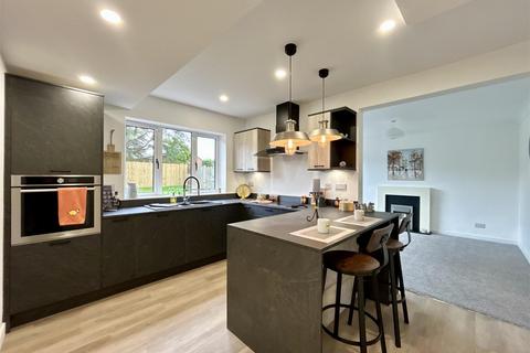3 bedroom detached house for sale, Barrs Road, Cradley Heath