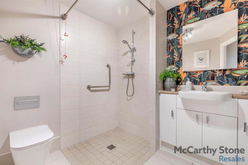 8664291-interior09.jpg