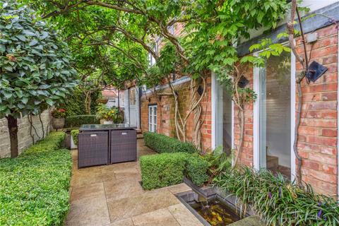 undefined, New Street, Henley-On-Thames, Oxfordshire, RG9