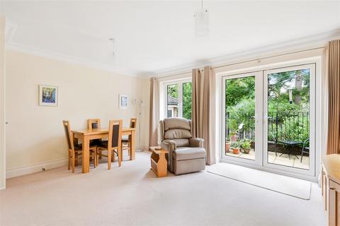 undefined, Rowan Close, Banstead
