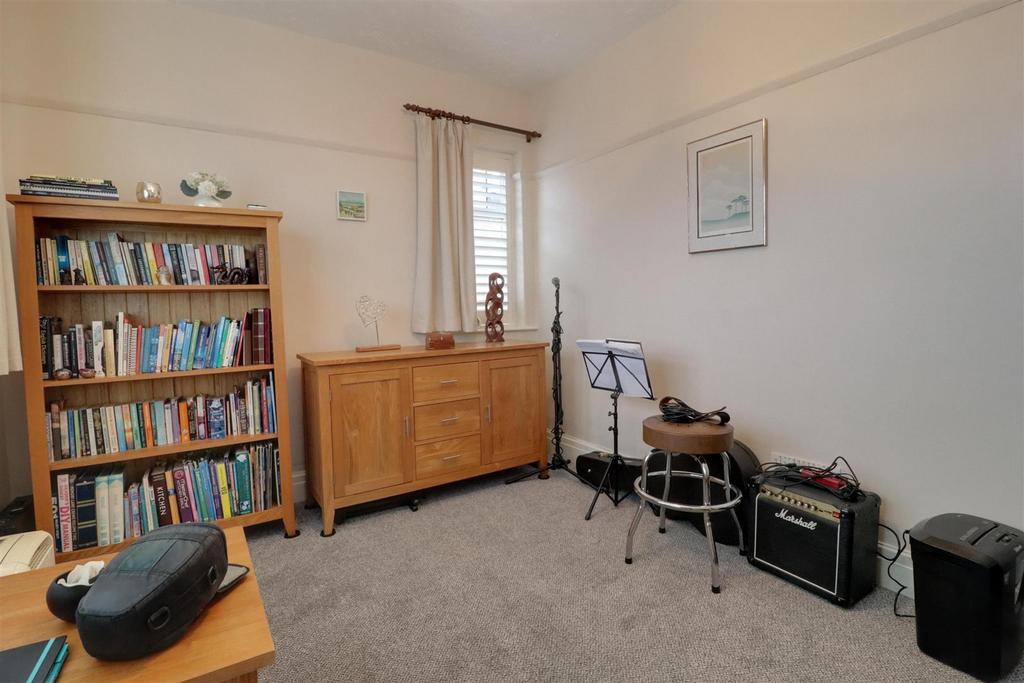 IMG 8231-IMG 8233.jpg