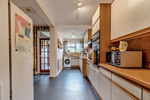3 bedroom character property for sale, North Street West, Uppingham, Rutland