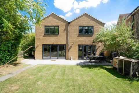 4 bedroom detached house to rent, Holton, Oxford, OX33